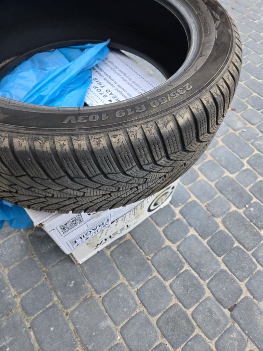 Opony zimowe Kumho WinterCraft WP52 235/50R19 4 sztuki