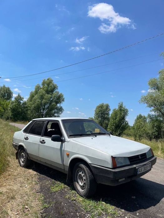 Продам ВАЗ 21099