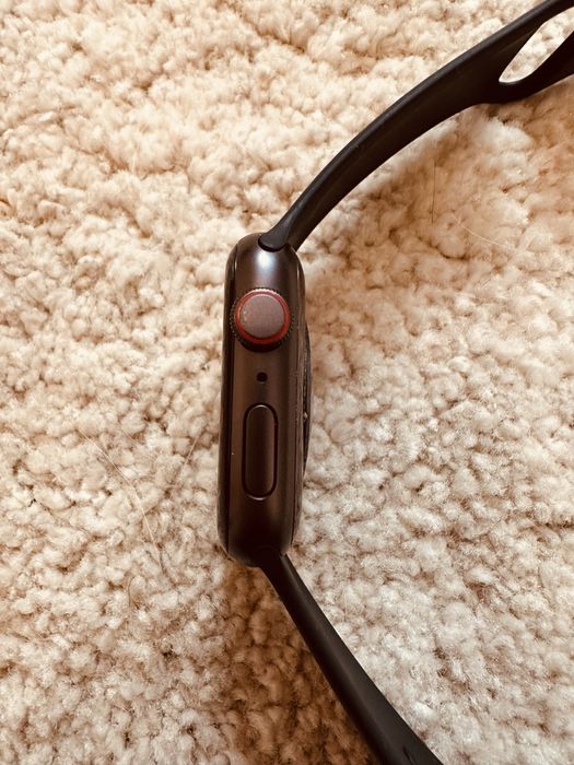 Apple Watch SE cellular 44mm