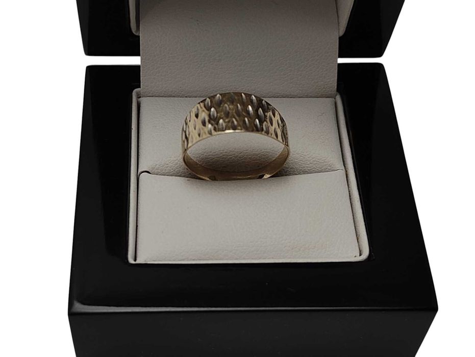 Piękny Złoty Pierścionek 1,72 G / 585 / R14