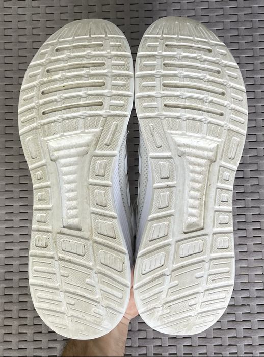 Adidas Performance Falcon кроссовки 41 размер спортивные белые