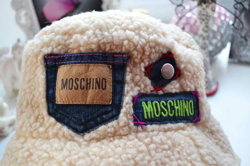 Плюшевая шляпа панама Moschino Москино капелюх