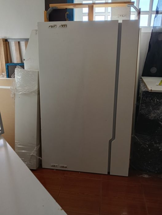 Cama casal branca 1.90*1.50