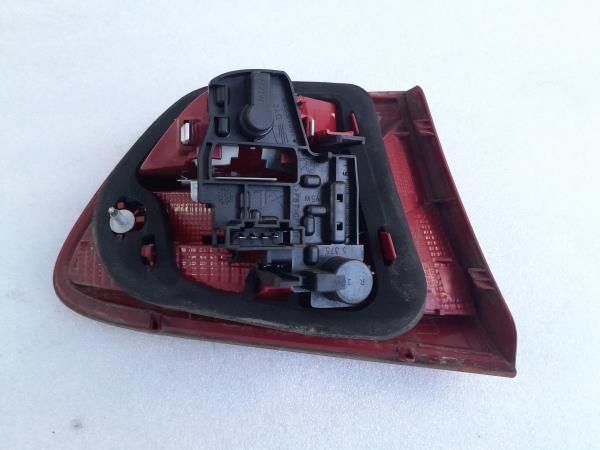 Farolim direito SEAT Ibiza IV ST (6J8, 6P8)