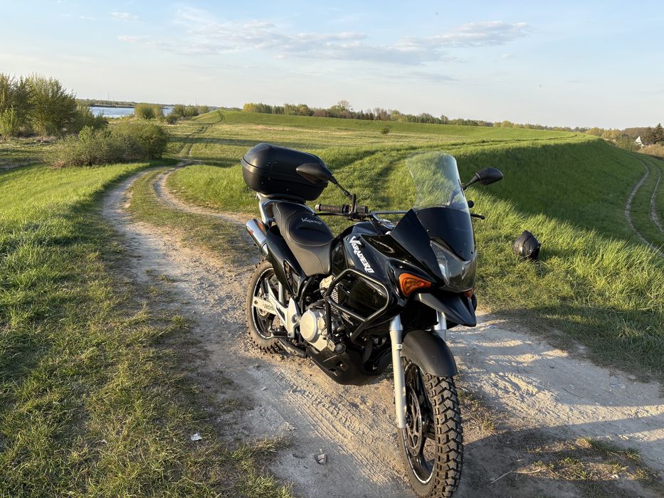 Honda Varadero 125 2002r.