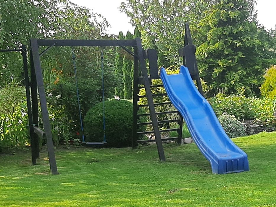 Sprzedam plac zabaw, zjeżdżalnia i huśtawka