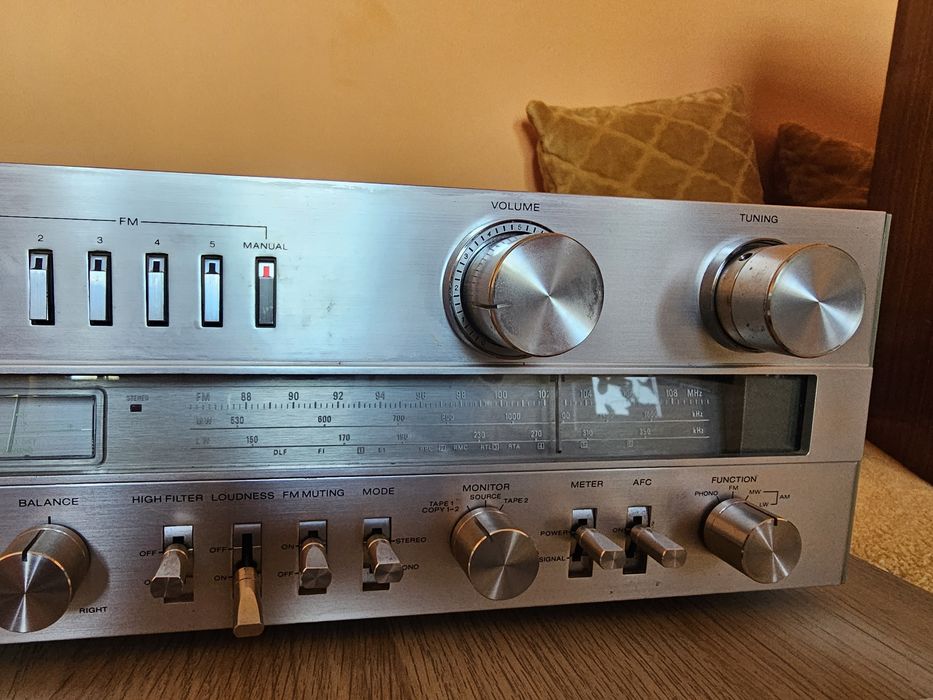 Sony STR - V4L amplituner