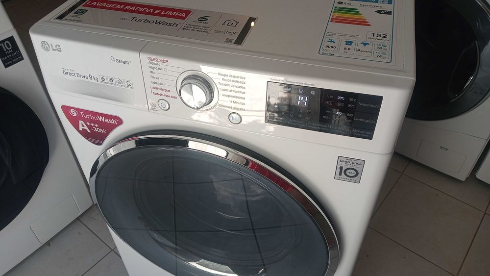 Máquina de lavar roupa LG 9 kg como nova