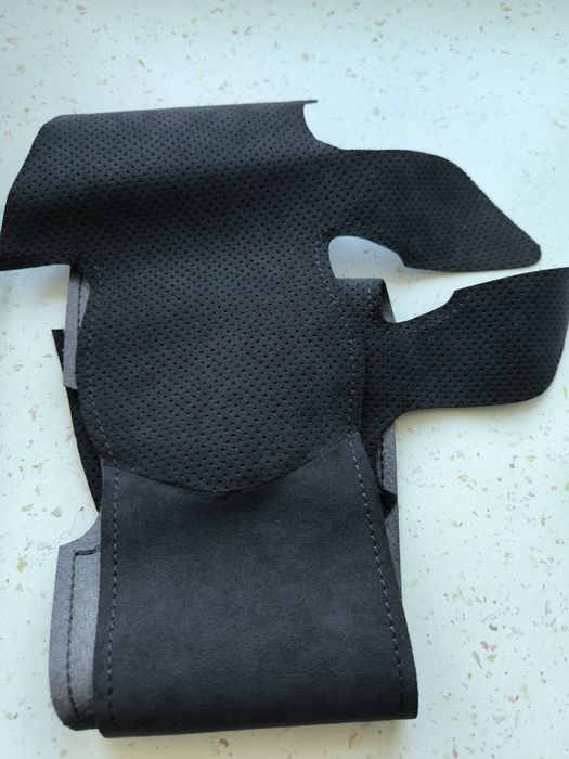 Оплётка на руль BMW G серии, алькантара
