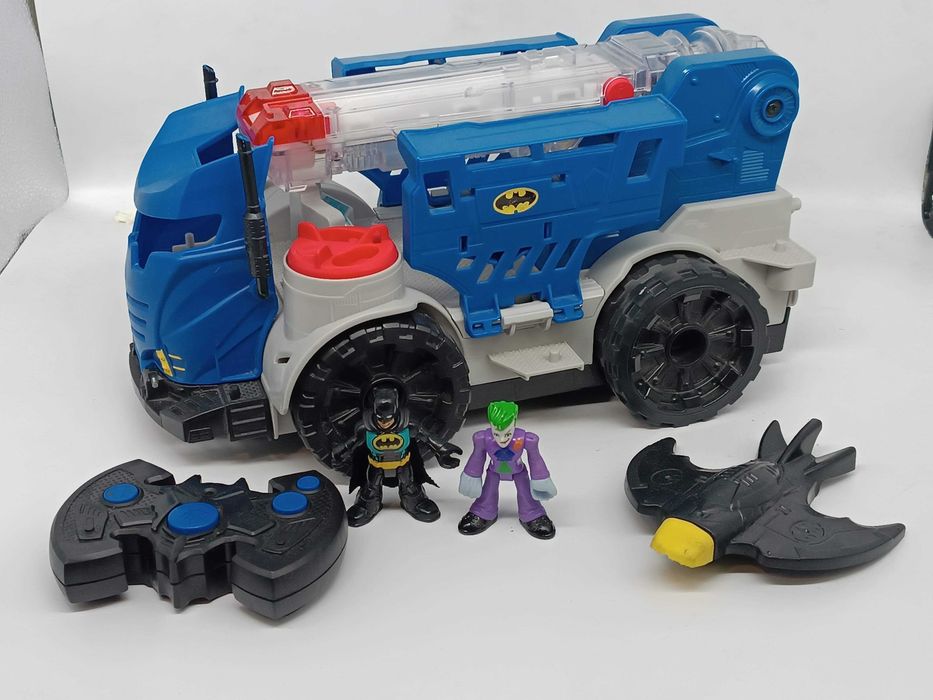 Pojazd Fisher-Price Imaginext DC Batman Mobile Command Center Mobilna baza Batmana + figurki