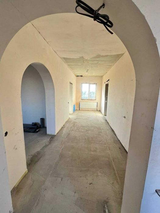 Продам новий будинок в с.Іванів 7218