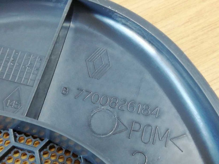 Renault Clio Capas de coluna, Piscas e Bomba de água limpa vidros