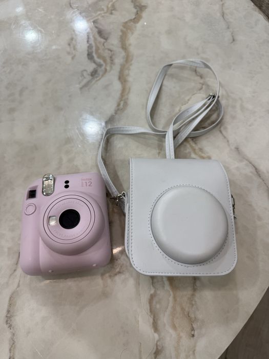 Instax mini 12 в ідеальному стані