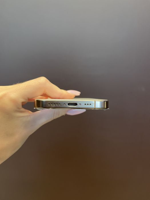 iPhone 16 Pro 256GB Złoty | Bateria 96% | Rozliczymy Twój iPhone | Gwarancja 12 mies.