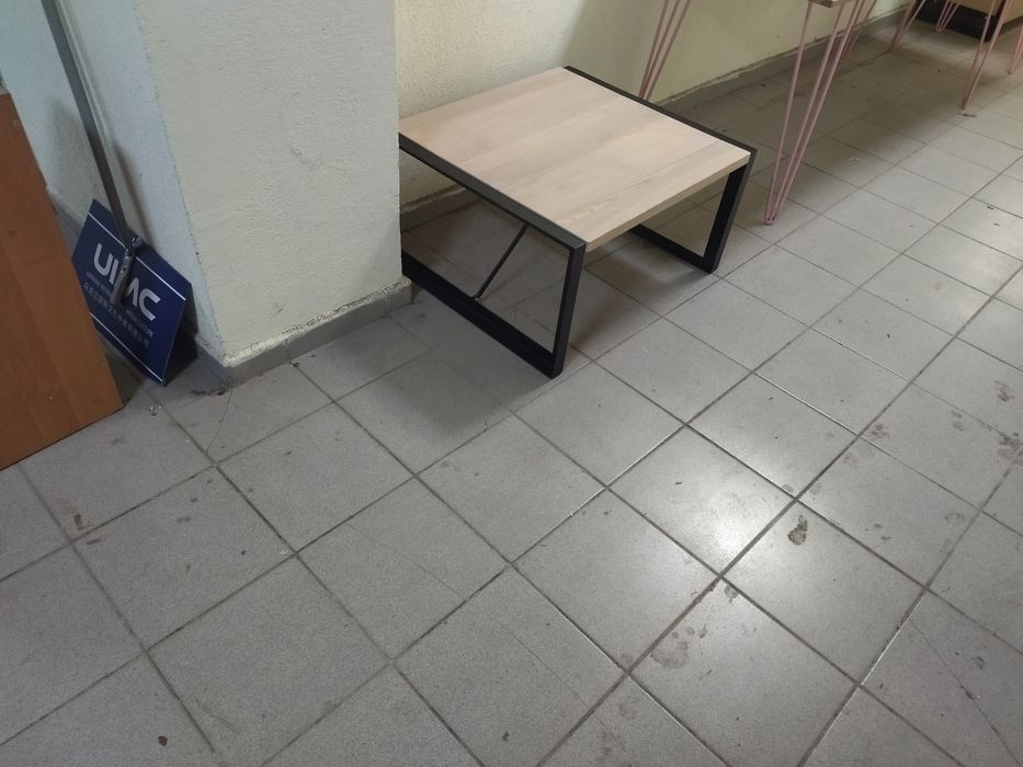 Тумба з дерево бу