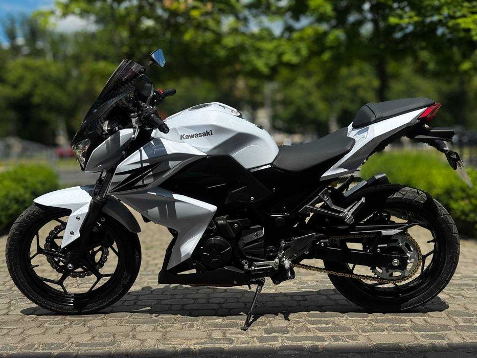 Мотоцикл Kawasaki z250 2013