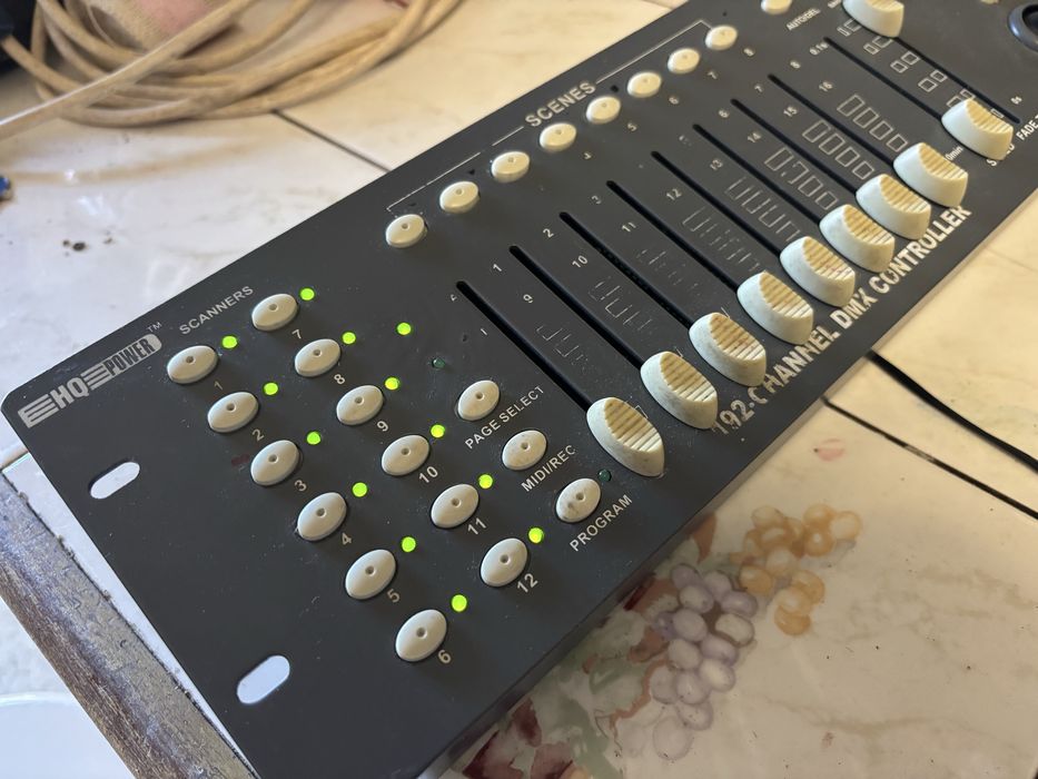 Velleman VDPC174 HQ Power controlador DMX 192 canais