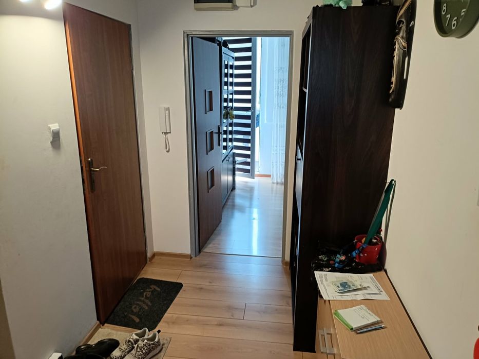 Na sprzedaż 2 pokoje mieszkanie w Szczytnej