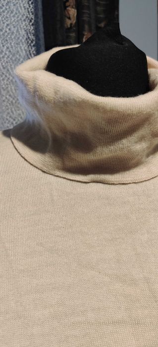 Swetr, golf. Wełna. Rozmiar uniwersalny od S do XL