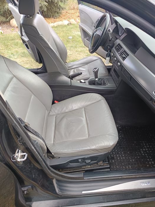 BMW 520 samochód