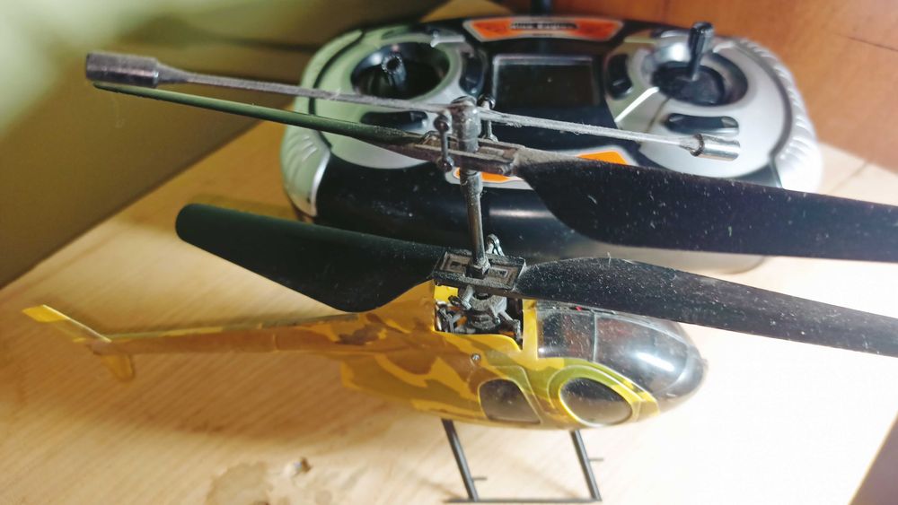 Вертоліт Nine Eagle Bravo III RTF 2,4GHz 4х канальний