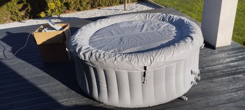 Bestway lay z spa jacuzzi basen St.Lucia