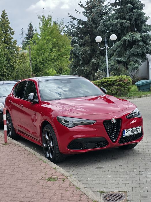 CESJA! Alfa Romeo Stelvio benz. 280km