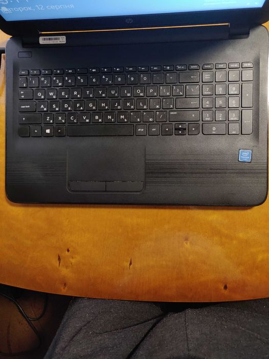 Ноутбук HP TPN-C125 в хорошому стані