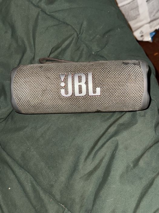 Продам JBL flip6