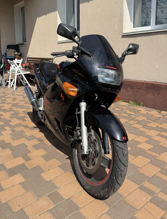 Kawasaki zzr 250 2000