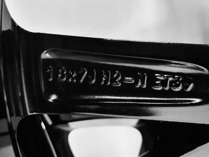 NOWE ORYG alufelgi AUDI 18 A1 9Y GB A3 8L0