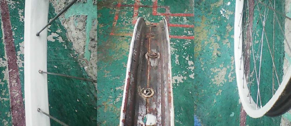 Продам колесо заднє 28-ка