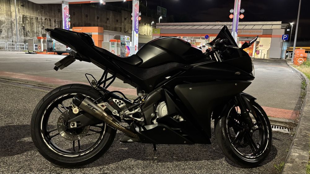 Mota Yamaha YZF R 125