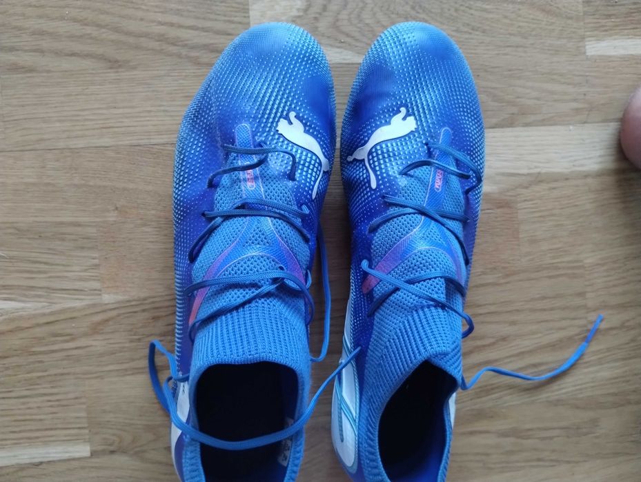 Korki Puma Future niebieskie 45 wkładka 29.5 cm