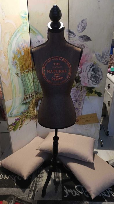 Manekin dekoracyjny shabby chic