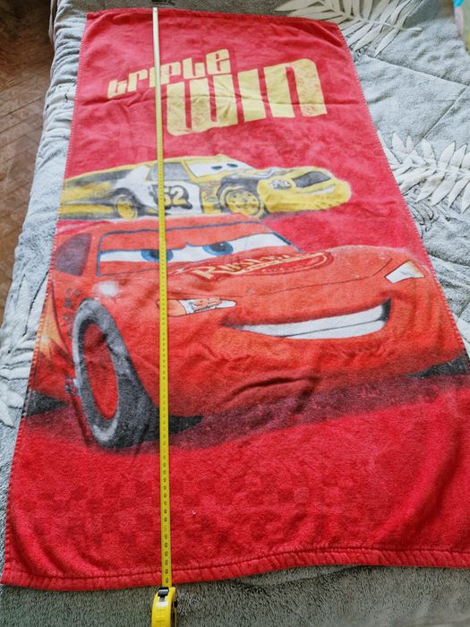 Toalha de praia Faísca Mcqueen Carros