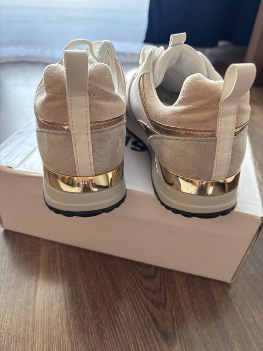 Adidasy  złoty 37