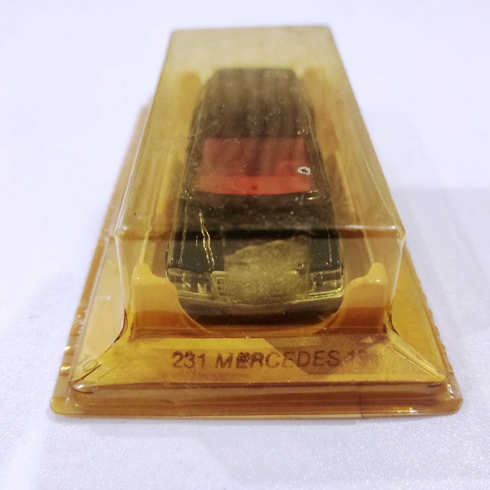 Majorette #231 Mercedes 190 2.3-16 de 1991 preto novo fechado em caixa
