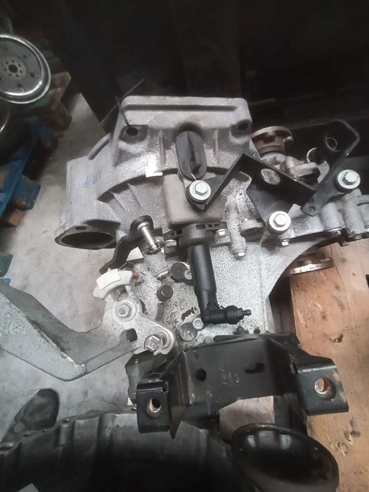 Caixa velocidades manual 1.4 TDI GGV