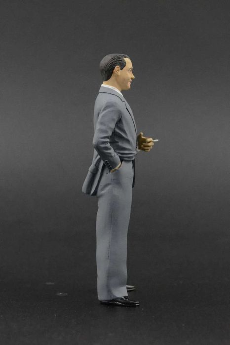 Figure Jean Bugatti – Échelle 1:18 – Pour CMC 57 SC Corsica T35 – Neuf