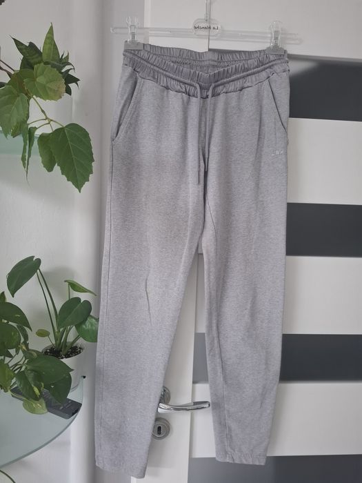 Spodnie S Adidas sportowe ozdobny pas dresowe szare