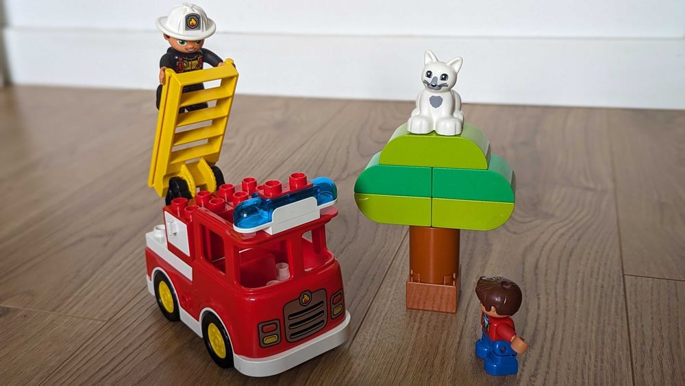 Lego Duplo 10901 Wóz Strażacki (kompletny)
