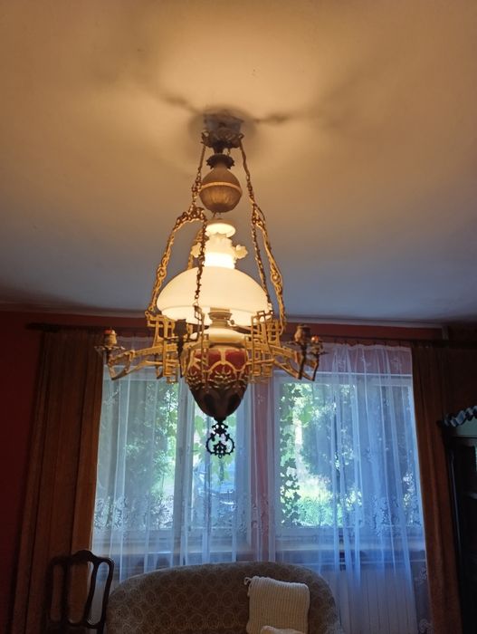 Lampa naftowa przerobiona na elektryczną XIX/XX w.