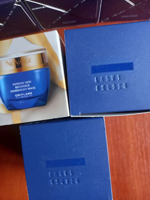 Підтягуючі крема для лица ,обличчя оксамит  royal velvet новейдж маска