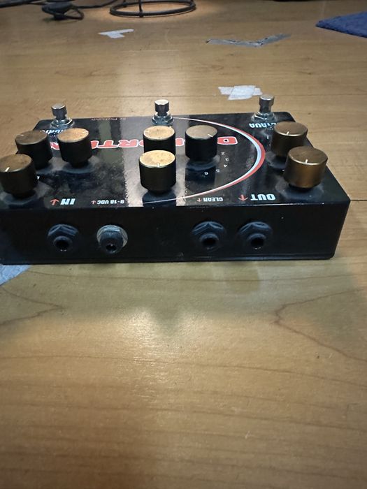 Pedal de Efeitos Pigtronix, Disnortion.