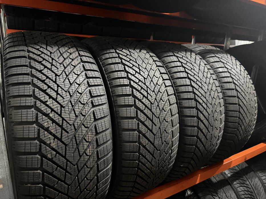 235/50 r 18 Pirelli 4шт.