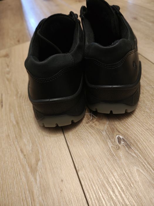 Buty Ecco track  Gore-Tex 43
