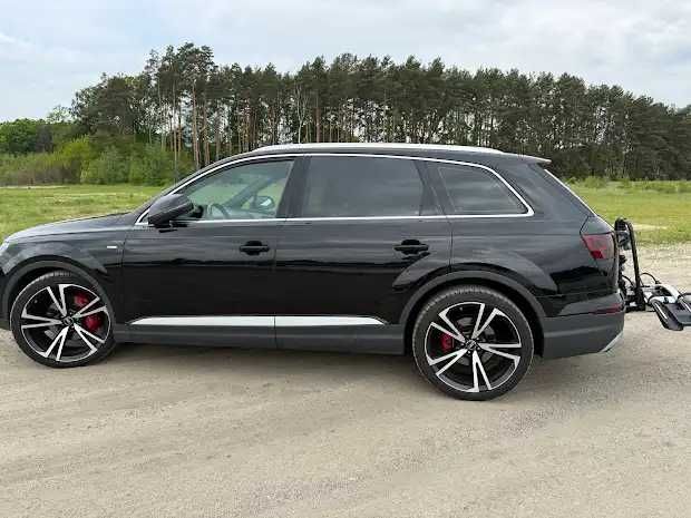 Piękna Audi q7 4m-pakiet SQ7 wydech Panthera