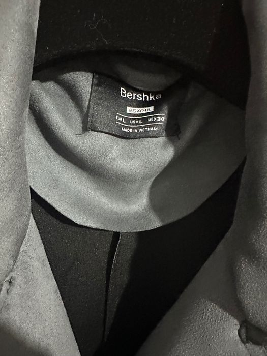 Casaco bershka pele pessêgo cinza