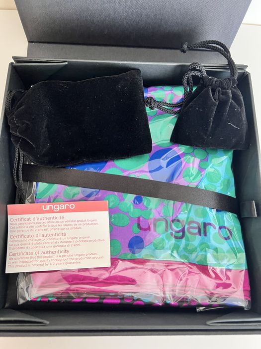 Conjunto de acesorios  Ungaro